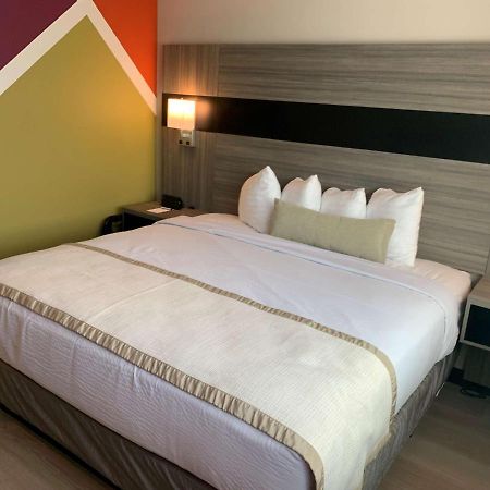 Best Western Plus Brooklyn-Prospect Park New York Exteriör bild